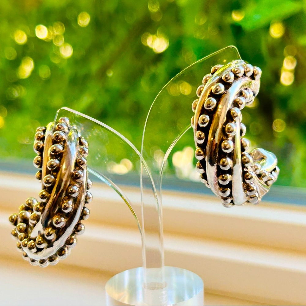 Exceptional Simon Sebbag Design